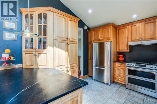 1001 Gilker Street, Nelson, BC - Indoor Photo Showing Kitchen With Stainless Steel Kitchen
