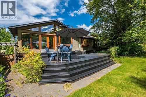 1001 Gilker Street, Nelson, BC - Outdoor With Deck Patio Veranda