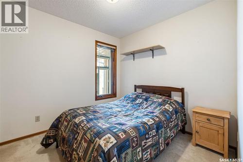 287 Rogers Road, Regina, SK - Indoor Photo Showing Bedroom