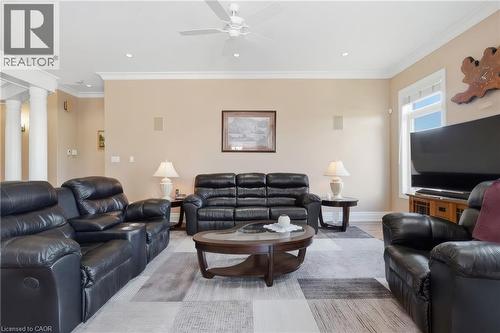 119 Gerber Meadows Drive, Wellesley, ON - Indoor Photo Showing Living Room