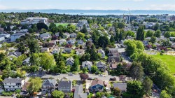 1215 Queens Ave Victoria, BC V8T 1N1