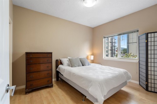 #301-2844 Bryn Maur Rd, Langford, BC - Indoor Photo Showing Bedroom
