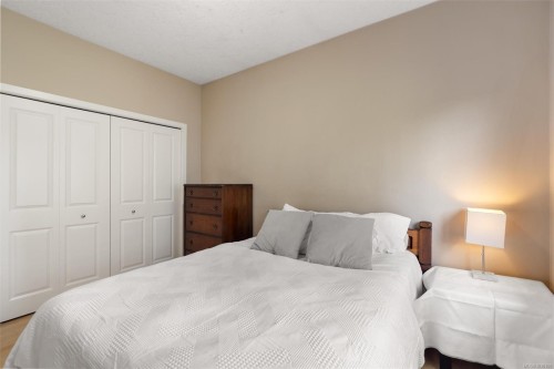 #301-2844 Bryn Maur Rd, Langford, BC - Indoor Photo Showing Bedroom