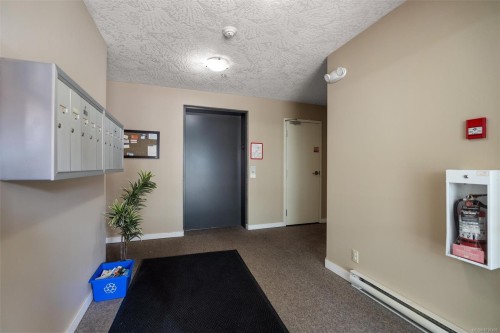 #301-2844 Bryn Maur Rd, Langford, BC - Indoor Photo Showing Other Room