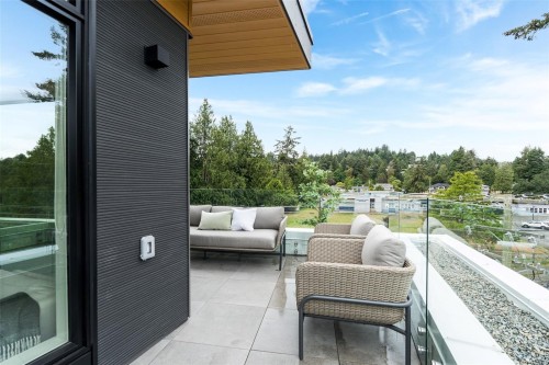 #Ph 403-5229 Cordova Bay Rd, Saanich, BC - Outdoor With Exterior