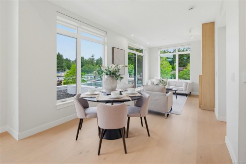 #Ph 403-5229 Cordova Bay Rd, Saanich, BC - Indoor