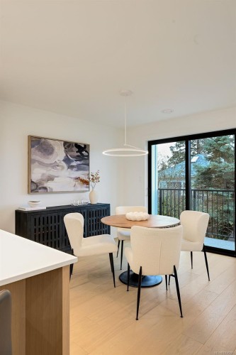 #3-2268 Bowker Ave, Oak Bay, BC 