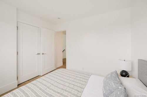 #3-2268 Bowker Ave, Oak Bay, BC 