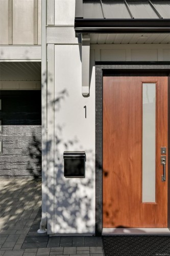 #1-2268 Bowker Ave, Oak Bay, BC 