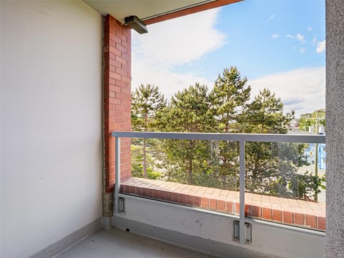 #501-327 Maitland St, Victoria, BC - Outdoor With Balcony
