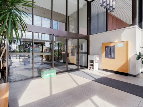 #501-327 Maitland St, Victoria, BC -  With Exterior