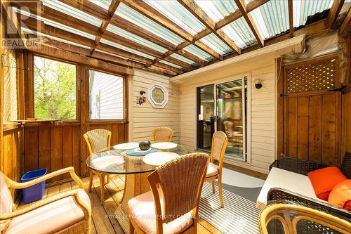260 Douglas Road, Richmond Hill, ON - Indoor Photo Showing Dining Room