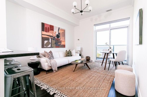 631-101 Shoreview Place, Hamilton, ON - Indoor Photo Showing Other Room