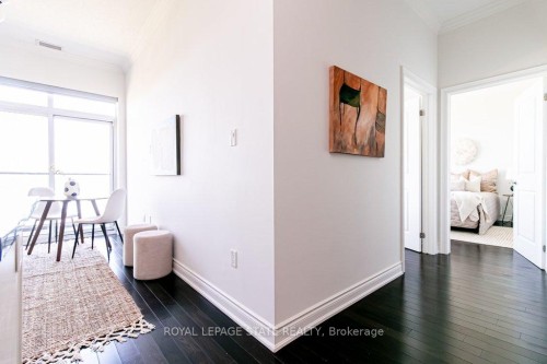 631-101 Shoreview Place, Hamilton, ON - Indoor Photo Showing Other Room