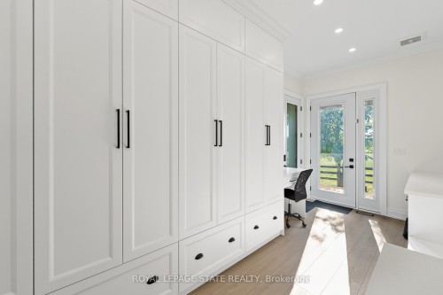 1067 Jerseyville Road W, Hamilton, ON - Indoor