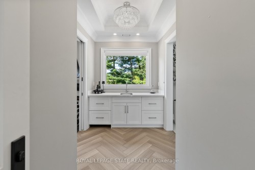 1067 Jerseyville Road W, Hamilton, ON - Indoor
