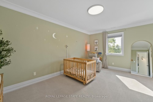 1067 Jerseyville Road W, Hamilton, ON - Indoor Photo Showing Bedroom
