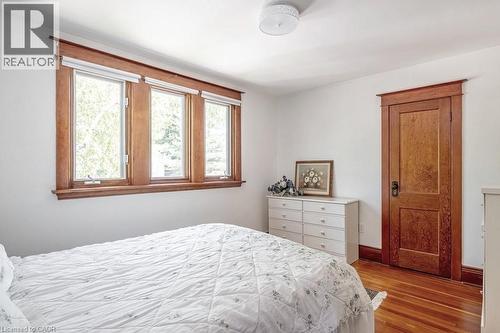 73 Barclay Street, Hamilton, ON - Indoor Photo Showing Bedroom