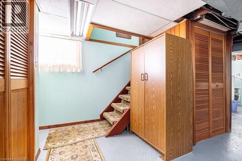 73 Barclay Street, Hamilton, ON - Indoor Photo Showing Other Room