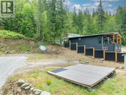 new privacy fence - 3950 Short Road, Eagle Bay, BC 