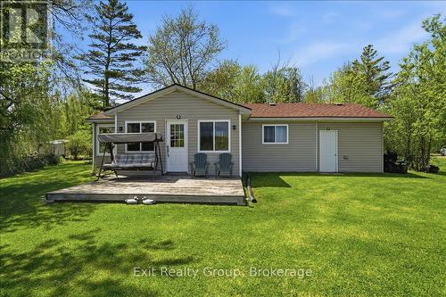 33 Willow Point Road, Brighton, ON - Outdoor With Deck Patio Veranda