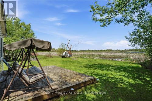 33 Willow Point Road, Brighton, ON - Outdoor