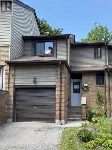 48 CARLETON PLACE S  Brampton, ON L6T 3Z4