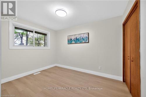 217 Pinegrove Crescent, Waterloo, ON - Indoor Photo Showing Other Room