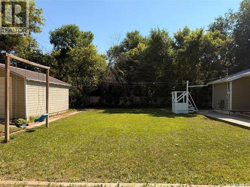 211 Pangman Street, Outlook, SK - Outdoor