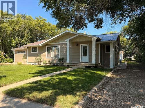 211 Pangman Street, Outlook, SK - Outdoor