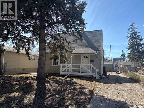 934 Atkinson STREET  Regina, SK S4S 6B4