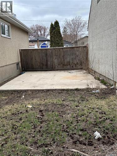 934 Atkinson Street, Regina, SK - Outdoor