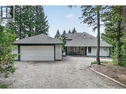 1067 Timberhill Place Windermere, BC V0A 1K3