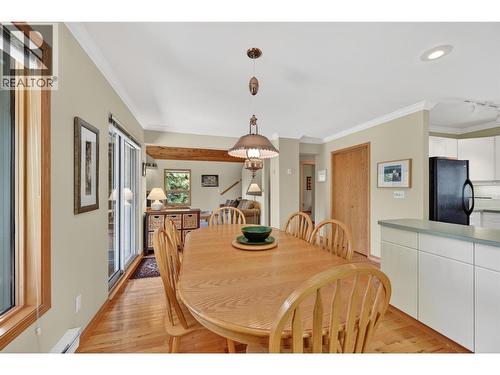 1067 Timberhill Place, Windermere, BC - Indoor Photo Showing Dining Room