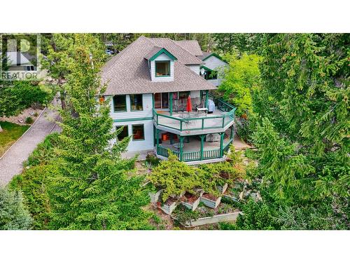 1067 Timberhill Place, Windermere, BC - Outdoor With Deck Patio Veranda