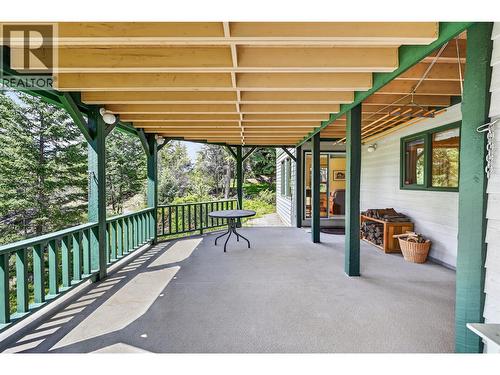 1067 Timberhill Place, Windermere, BC - Outdoor With Exterior