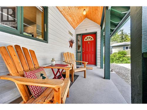 1067 Timberhill Place, Windermere, BC - Outdoor With Deck Patio Veranda With Exterior