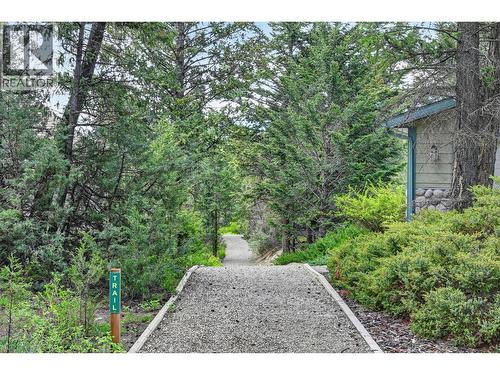 1067 Timberhill Place, Windermere, BC - Outdoor