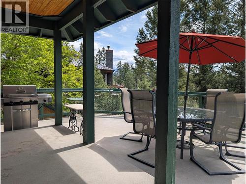 1067 Timberhill Place, Windermere, BC - Outdoor
