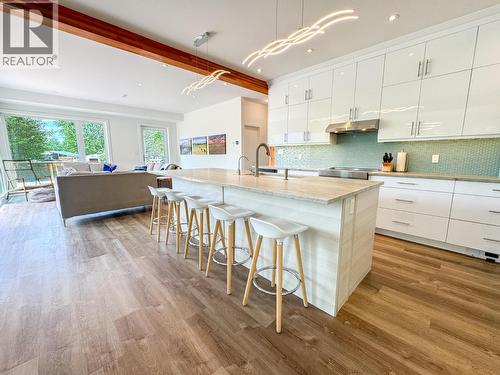 4615 Rowan Street, Windermere, BC - Indoor Photo Showing Kitchen With Upgraded Kitchen