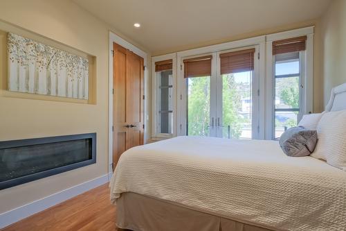 1-5235 Buchanan Road, Peachland, BC - Indoor Photo Showing Bedroom