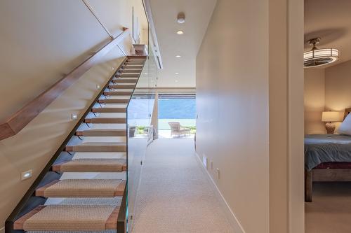 1-5235 Buchanan Road, Peachland, BC - Indoor Photo Showing Other Room