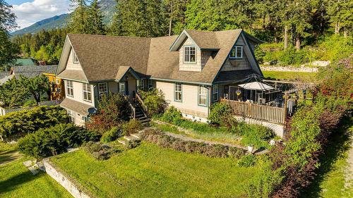 1420 Ainsworth Avenue, Riondel, BC - Outdoor