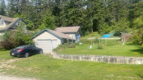 1420 Ainsworth Avenue, Riondel, BC - Outdoor
