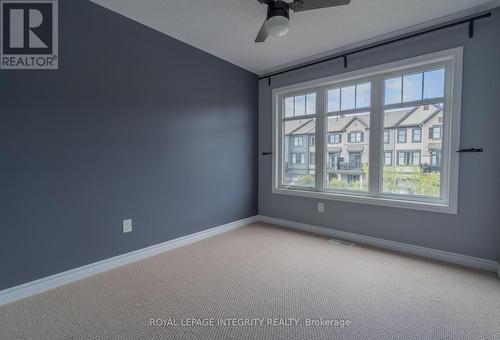 71 Fallengale Crescent, Ottawa, ON - Indoor Photo Showing Other Room