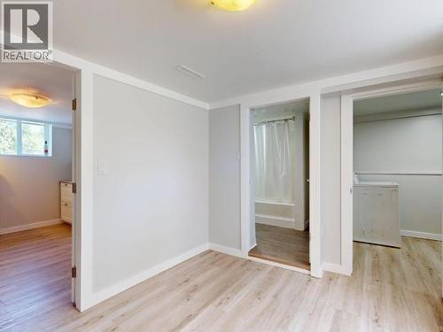 5198 Manson Ave, Powell River, BC 