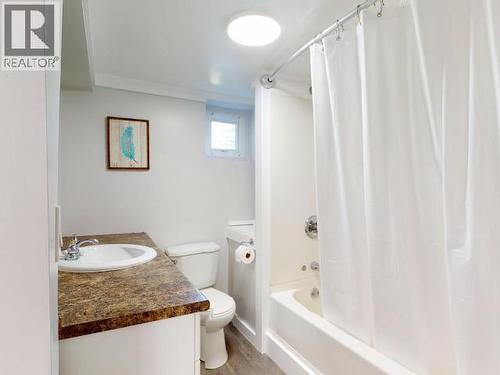 5198 Manson Ave, Powell River, BC 