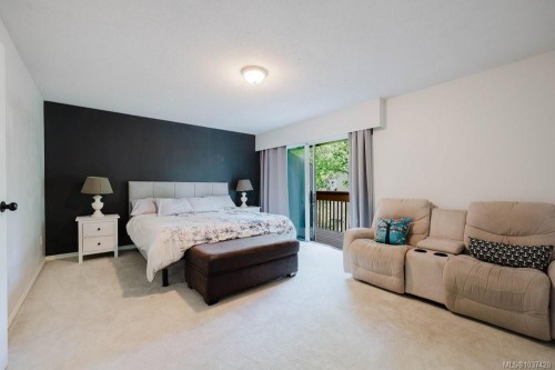 #3-933 Admirals Rd, Esquimalt, BC 