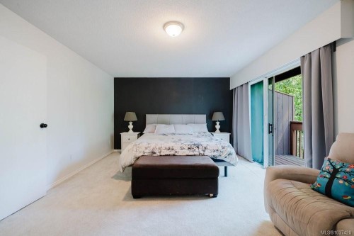 #3-933 Admirals Rd, Esquimalt, BC 