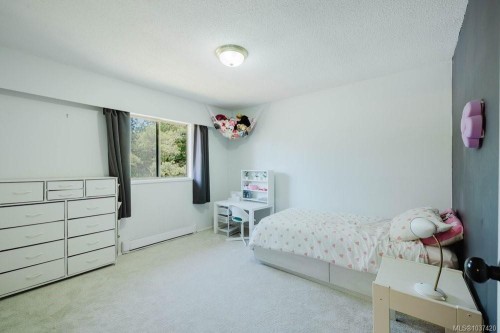 #3-933 Admirals Rd, Esquimalt, BC 